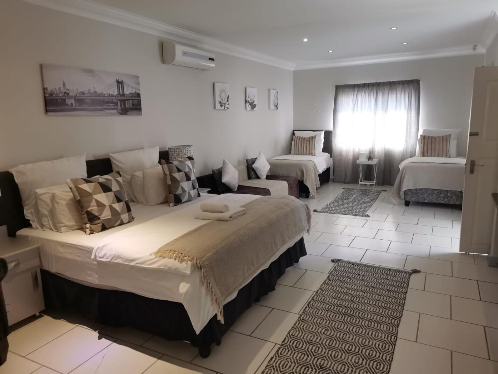 Lion Lodge Bloemfontein Extérieur photo